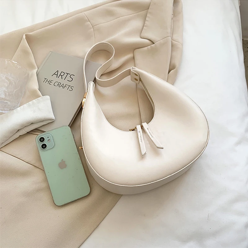 Wholesale 2024 Fashion Brand PU Leather Designer Tote Bags Simple Solid Color Half Moon with Strap Decoration Bags for Women