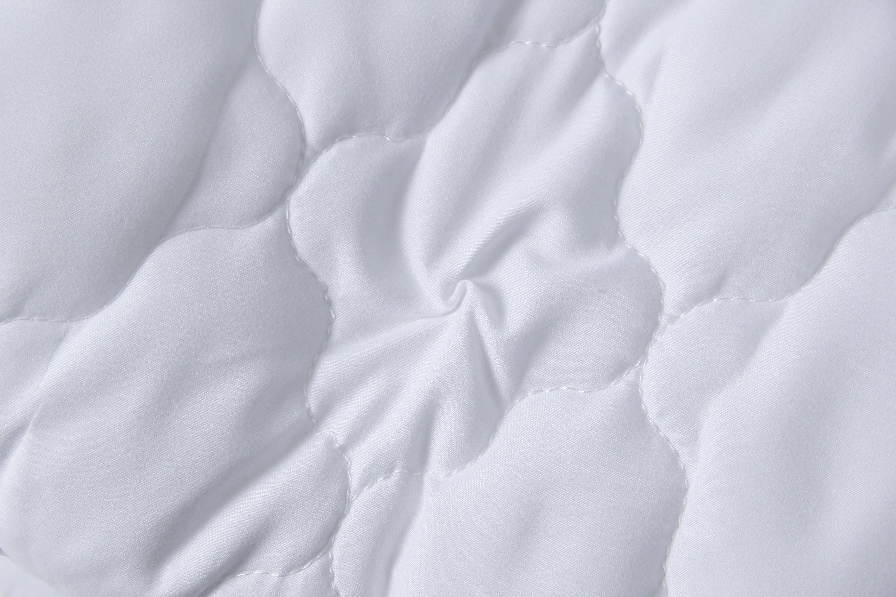 Dropshipping RTS White 100% Polyester Knitted Waterproof air Layer Bed Bug Water Proof Mattress Covers Protectors