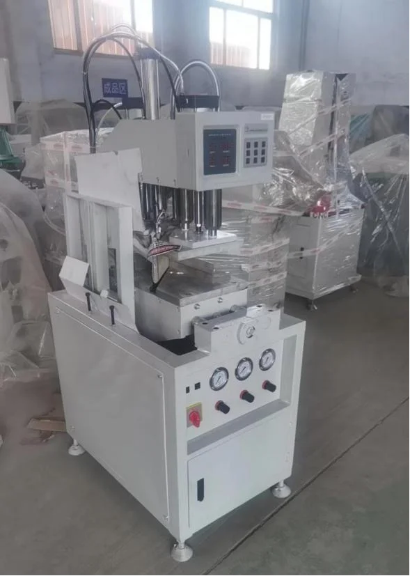 Manufacturers supply plastic steel door and window equipment Double-sided seamless welding machine