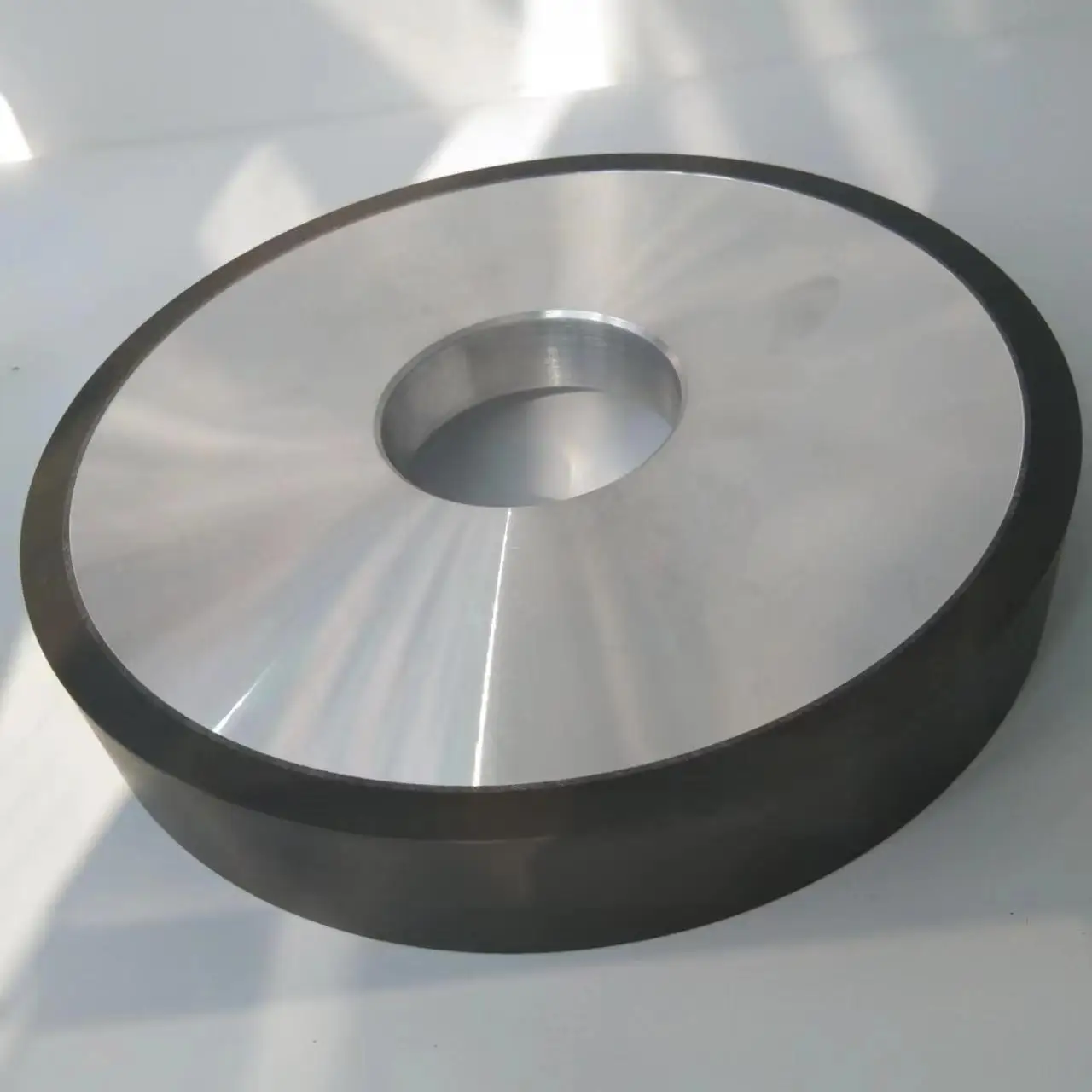 China Manufacturer High Performance Resin Bond Diamond Grinding cup Wheel CBN grinding wheel For Carbide