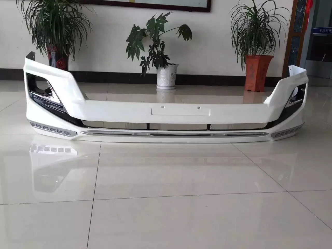 New style Car Accessories Front Rear Body Kits Bumper With Light Body kit For Land Cruiser Prado  FJ150 2014 2015 2016 2017