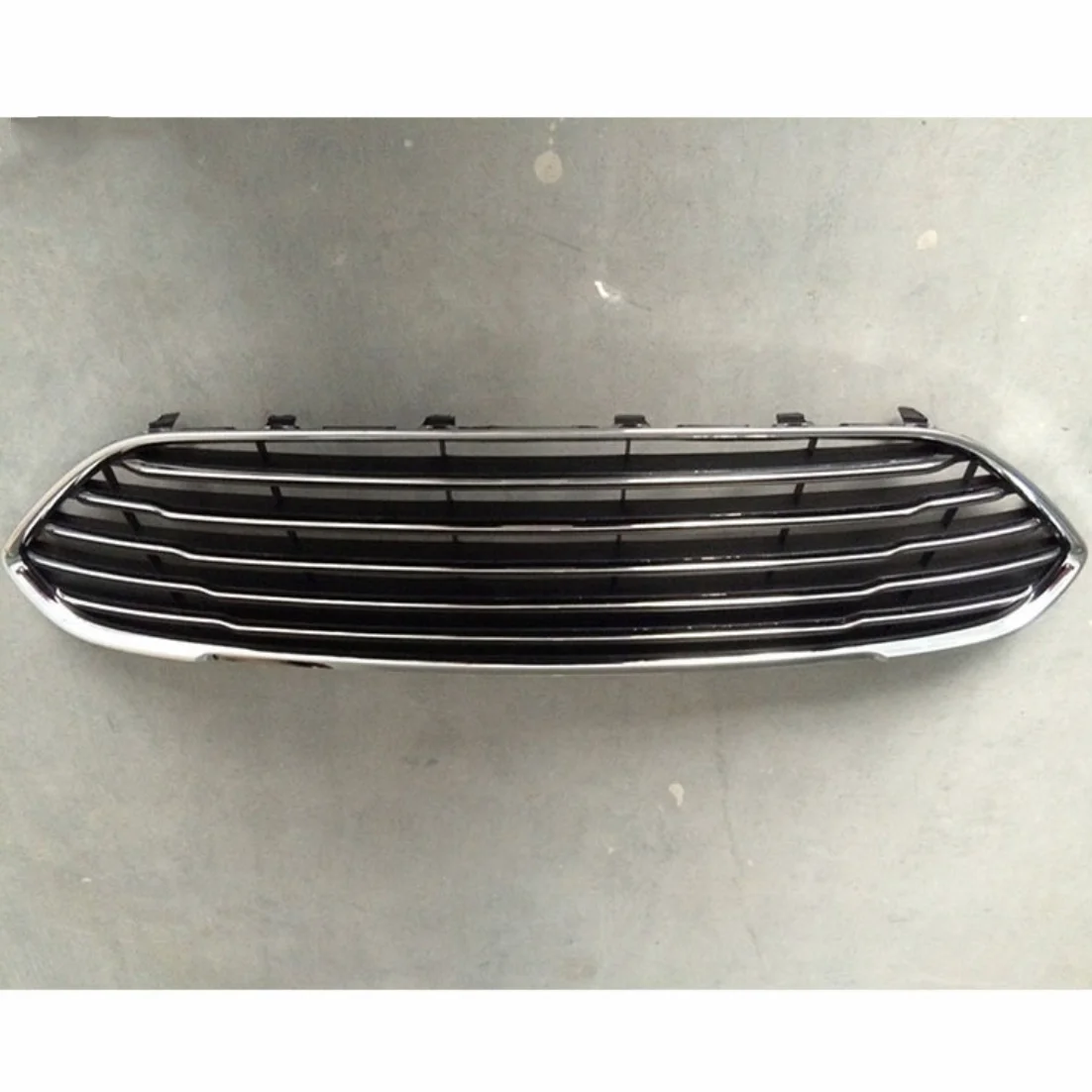 Electroplating front grille for Ford Fiesta 2013-2017 C1BB-17B968-DA