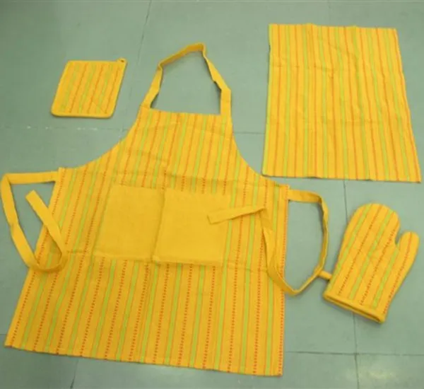 Cheap promotion aprons with 2 x 85 cm waist straps, bar apron with pocket in the front to holds pen or menu