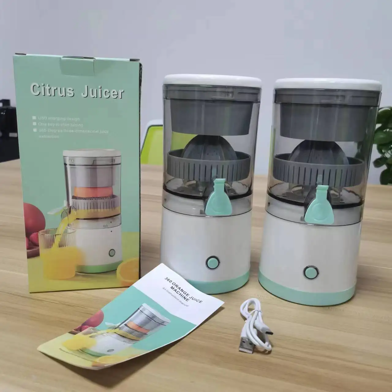 NEWYUES Wireless big Juices Machine USB Rechargeable Juice Extractor Household Electric Juicer Portable Blender