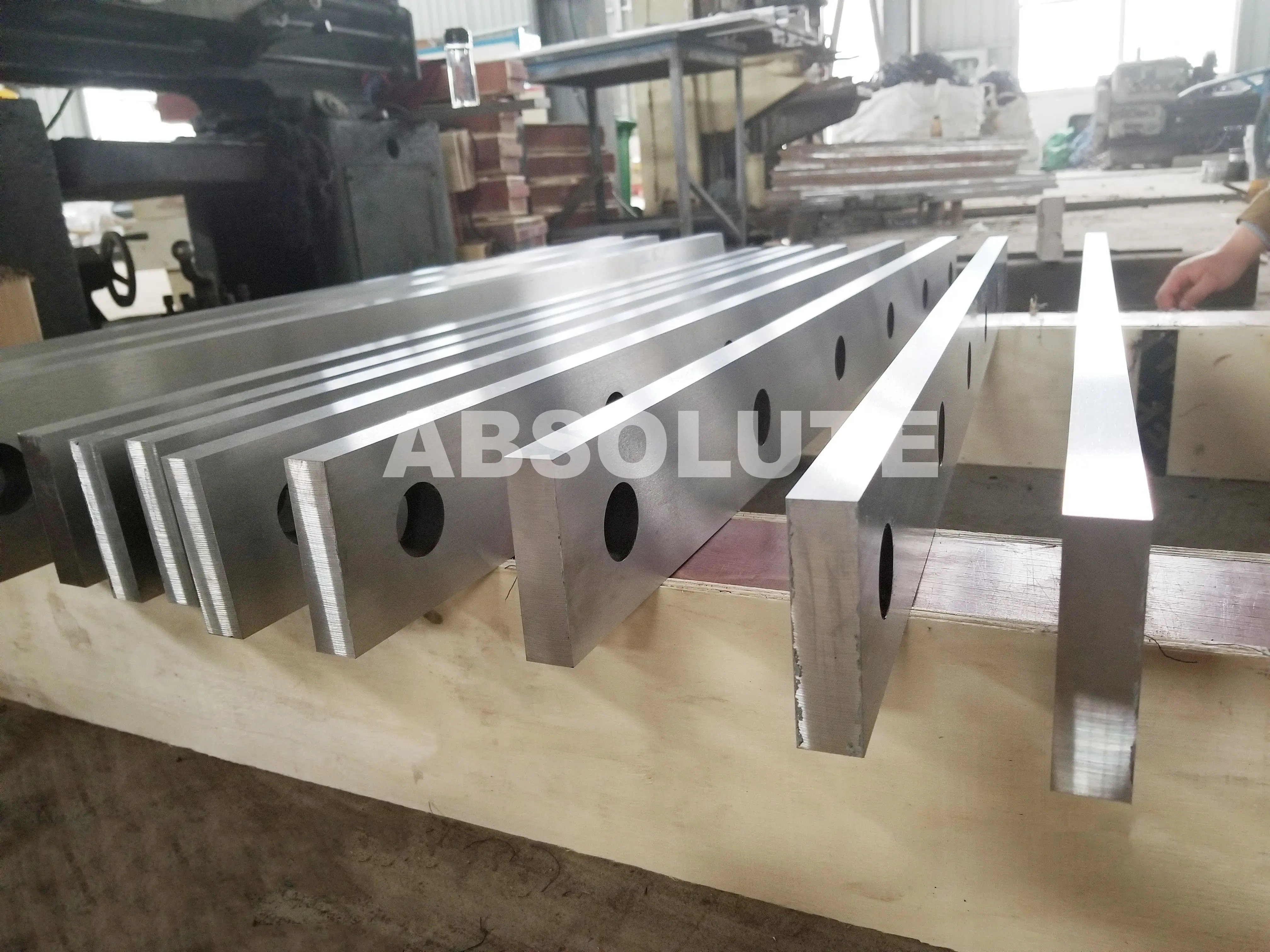 Высокоточная гидравлическая режильная машина, пресс-форма, гильотинная режильная машина, лезвие