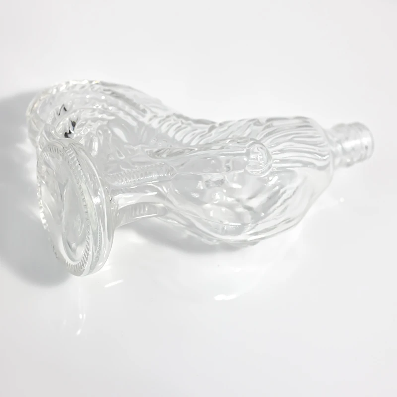 Animal shape big rooster special new shape complex glass bottle