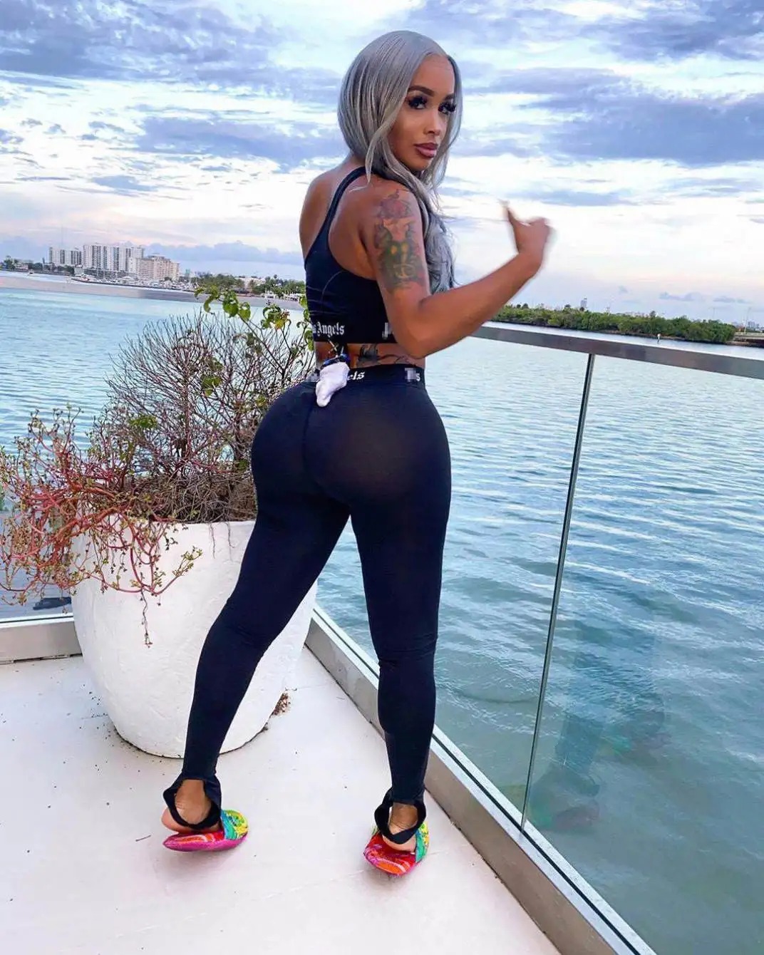 Ladies Street Club Wear Sexy Crop Legging Set Slim Fit wholesale Women Two Piece pants set Outfits palm-angel tracksuit clothing
