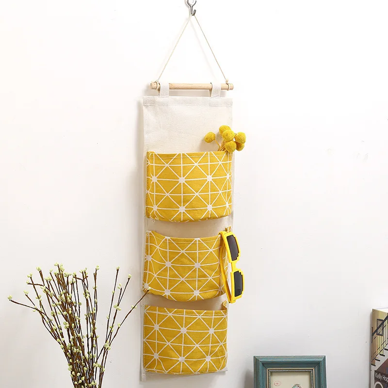 Folding 3 Pockets Hanging Storage Bag Wall Mounted Cotton Linen hanging organizer for room