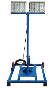 4m Manual Light Tower 1000W 1500W 2000W Moveable Portable High Bright Anti Mechanical Shock