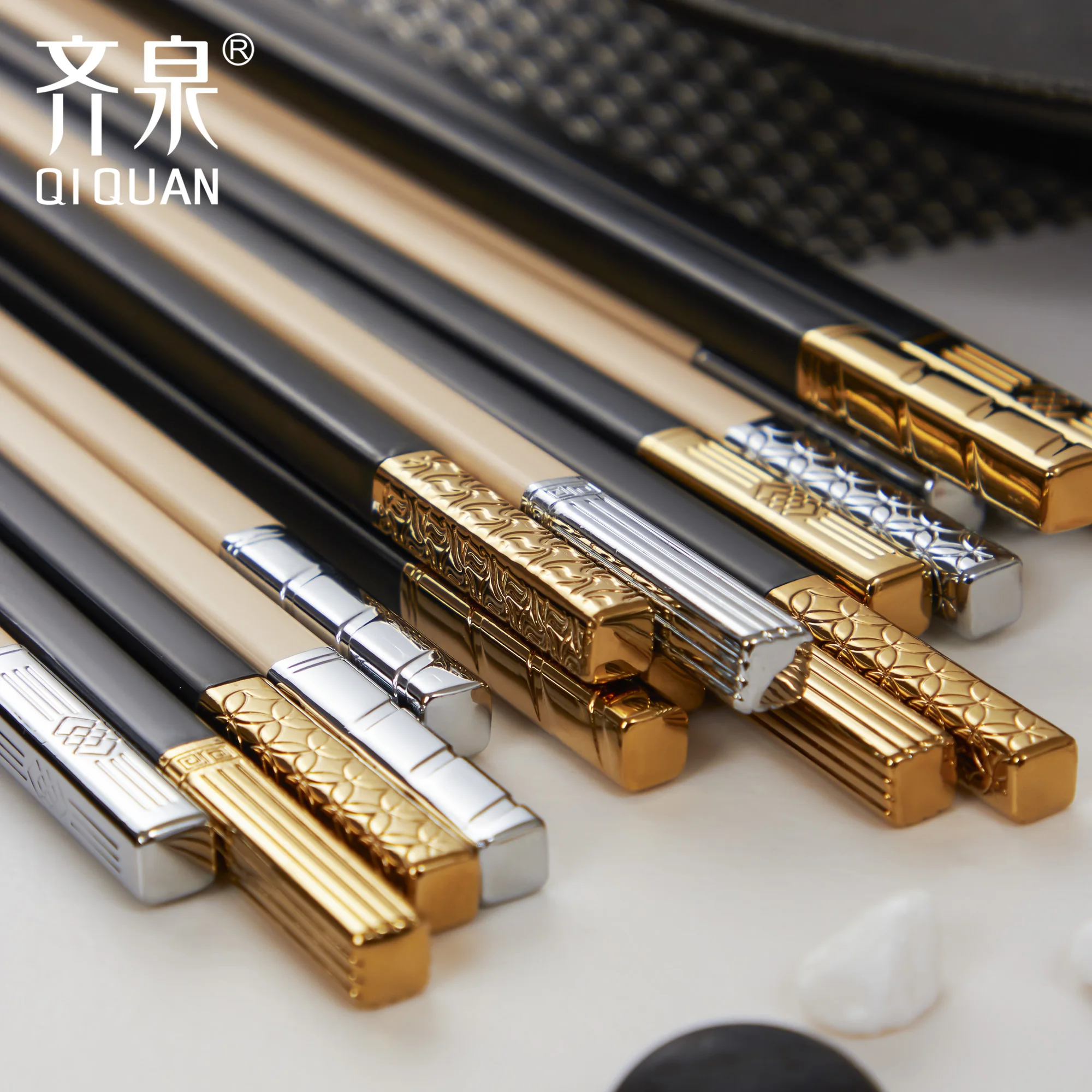 New Product Hotel Luxury Logo Alloy Personslised  Wedding Gold Custom Embossed Korean Branded Customizable Chopstick