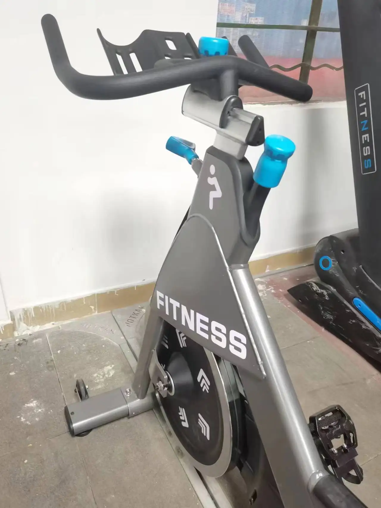 Exercise Spin Bike fitness equipment cardio machine