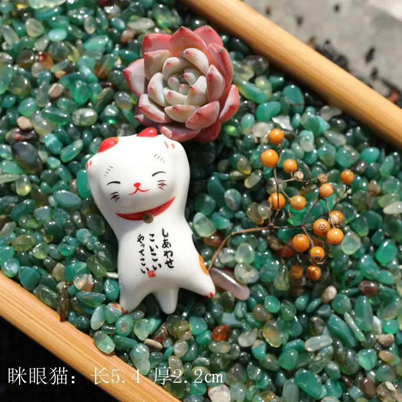 Lucky cat chopstick rest Japanese ceramic chopstick holder hotel storage restaurant desktop decorative supplies