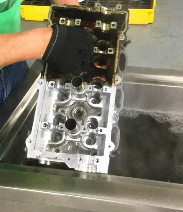 industrial long ultrasonic washing cleaner machine for filter cylinder head engine block turbine spare parts