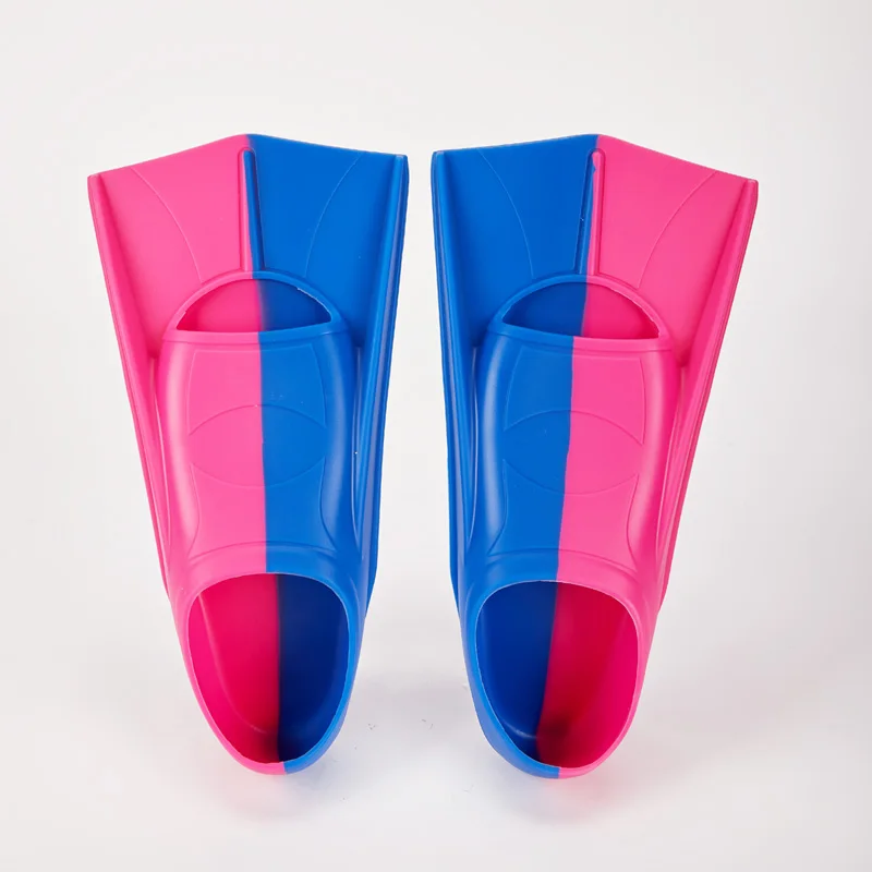 2023 Professional Scuba Short Blade Snorkeling Diving Swimming Fins For Men Women Silicone Flippers