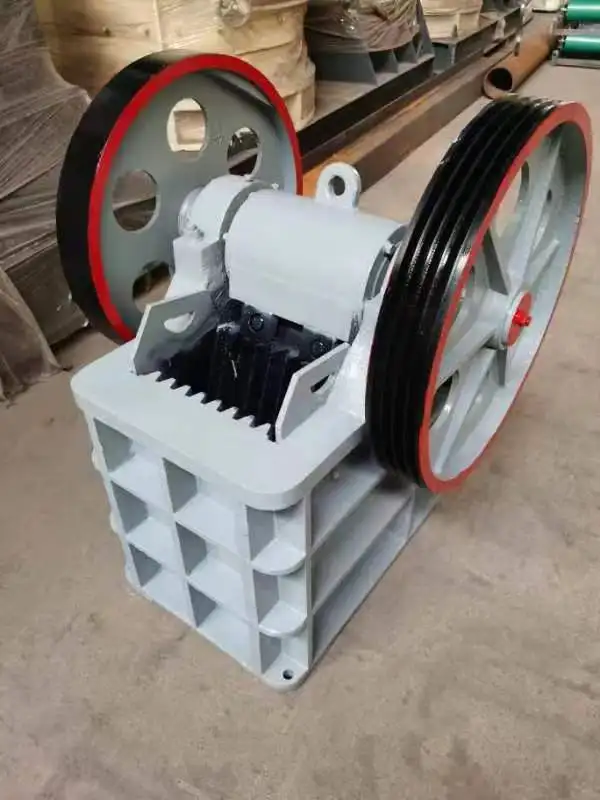 Jaw crusher coarse breaking fine breaking machine pebble granite stone crusher high hardness stone