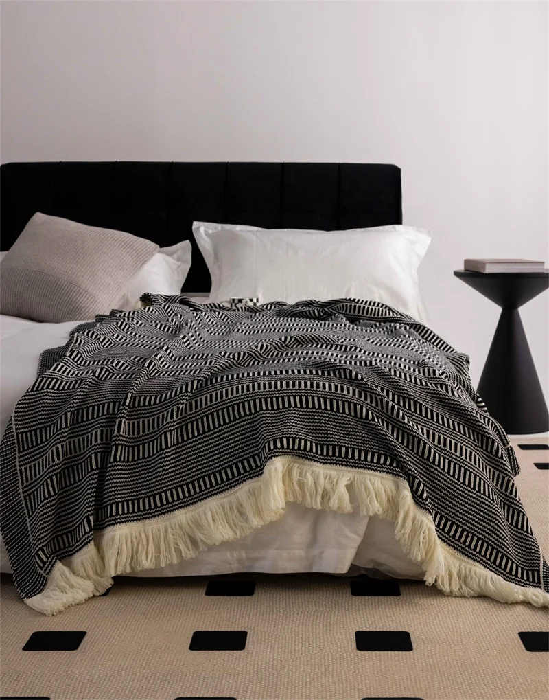 Hot selling soft and comfortable adult throw blank with tassels  with tassel sofa cover or for outdoor use bl