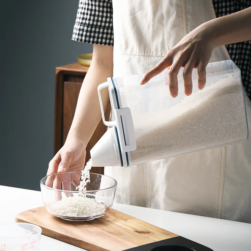 New arrival grain storage box sealed transparent rice bucket with lid storage tank for storing nut food in the kitchen