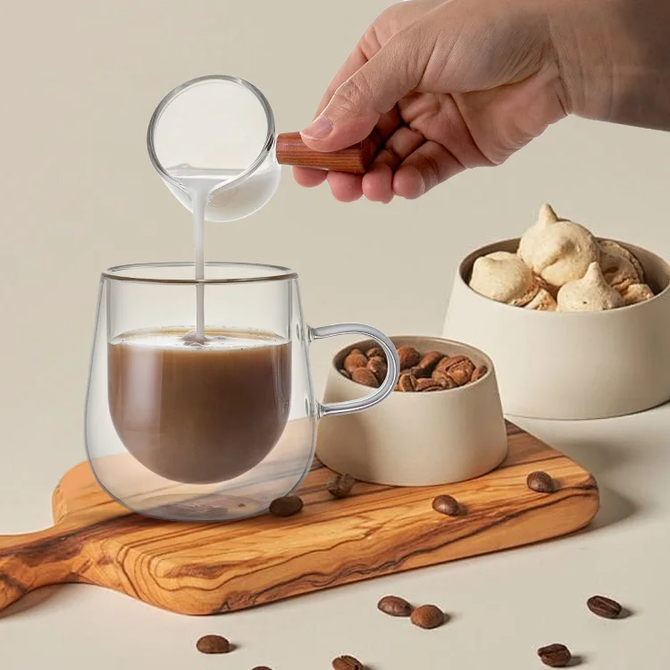 Hand Made Clear Single Spout Espresso Shot Glass Mini Milk Measuring Glass Cup with Wood Handle for Milk Coffee Espresso Making