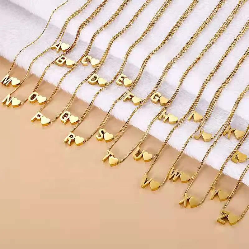 Fashion 18k Gold Plating 26 Letters Alphabet Necklace Stainless Steel Heart Letter Charm Necklace For Women