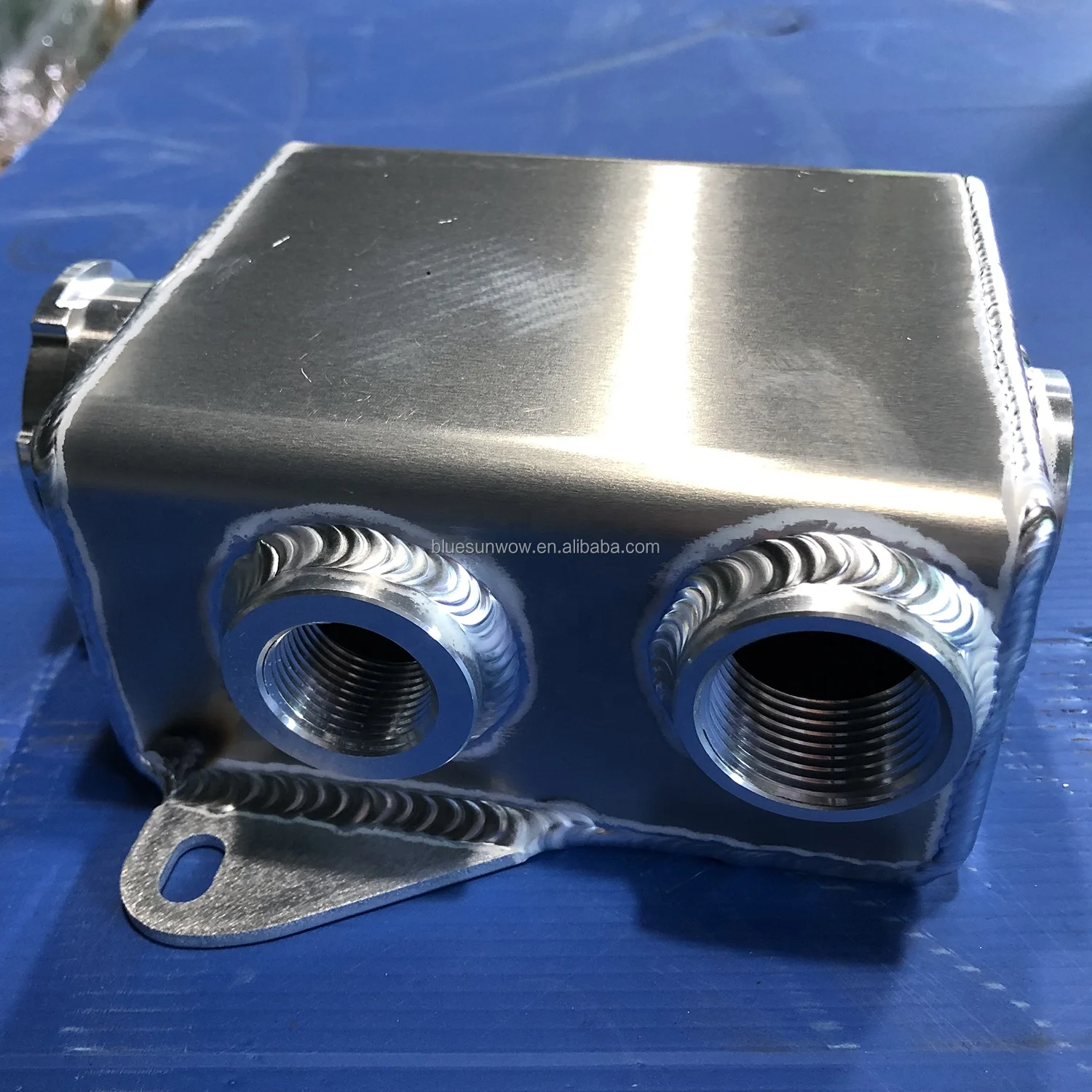 Professional manufacturer customized high quality stainless steel hydraulic tank