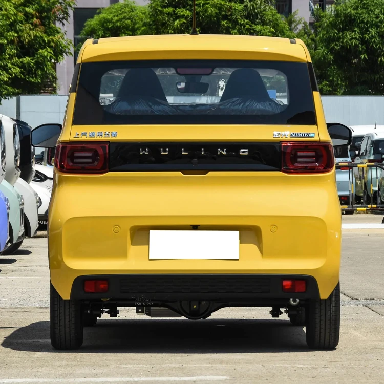 New Car Auto Chinese Manufacturer High Speed Wuling Hongguang Mini Electric Ev Car / Wuling Mini Ev