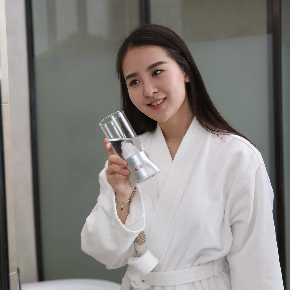 Food grade 300ml Rechargeable dental care bacteriostasis Electrolytic Ozone water mouthwash cup for Improving oral hygiene