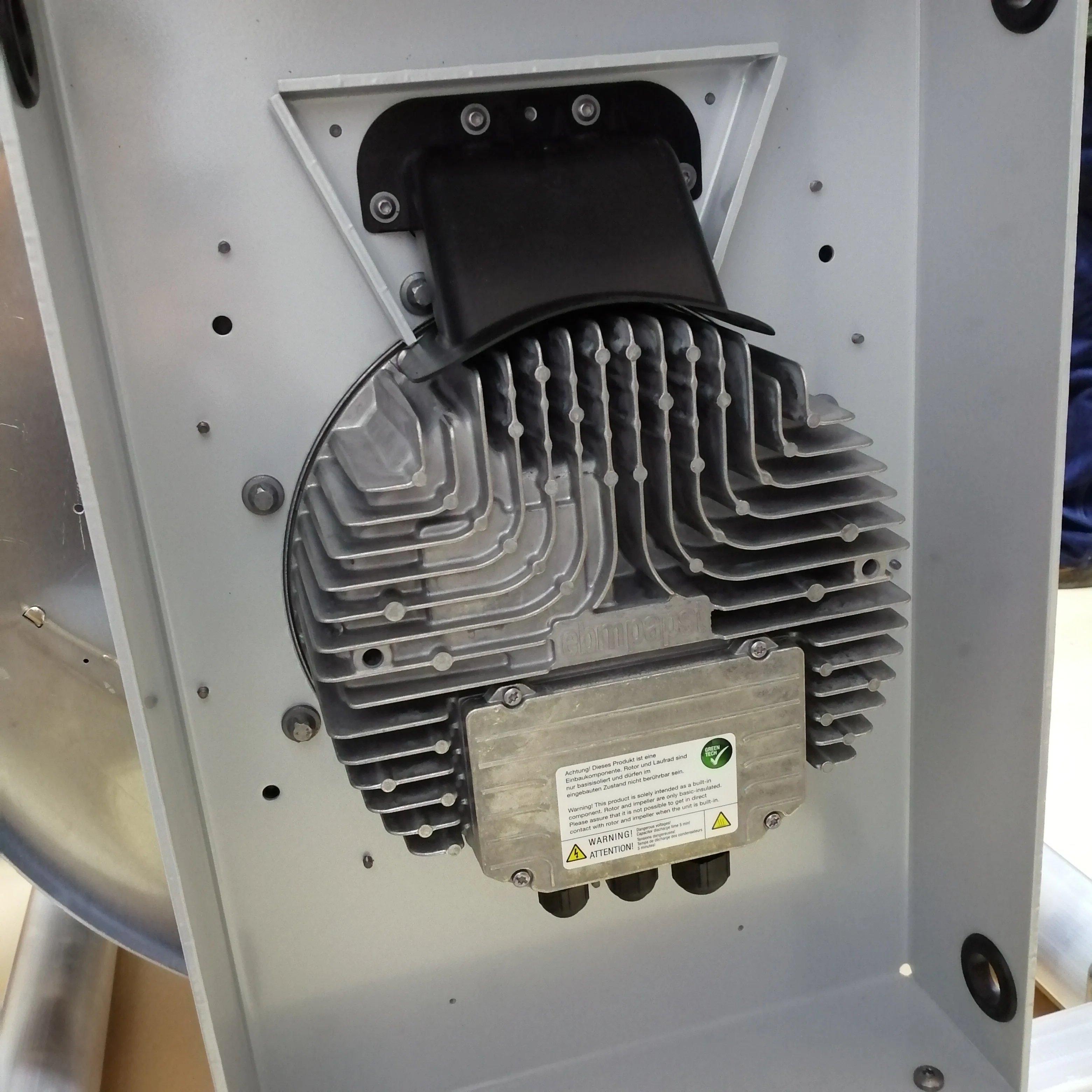 K3G560-RA24-03/F01	 ebmpapst centrifugal fan EBMPAPST TYPE:K3G560-RA24-03/F01	 EBM EC FAN