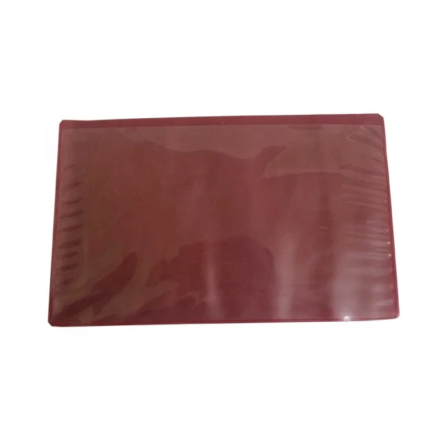 Пластиковый держатель для карт из красного ПВХ с тремя карманами визитных карточек