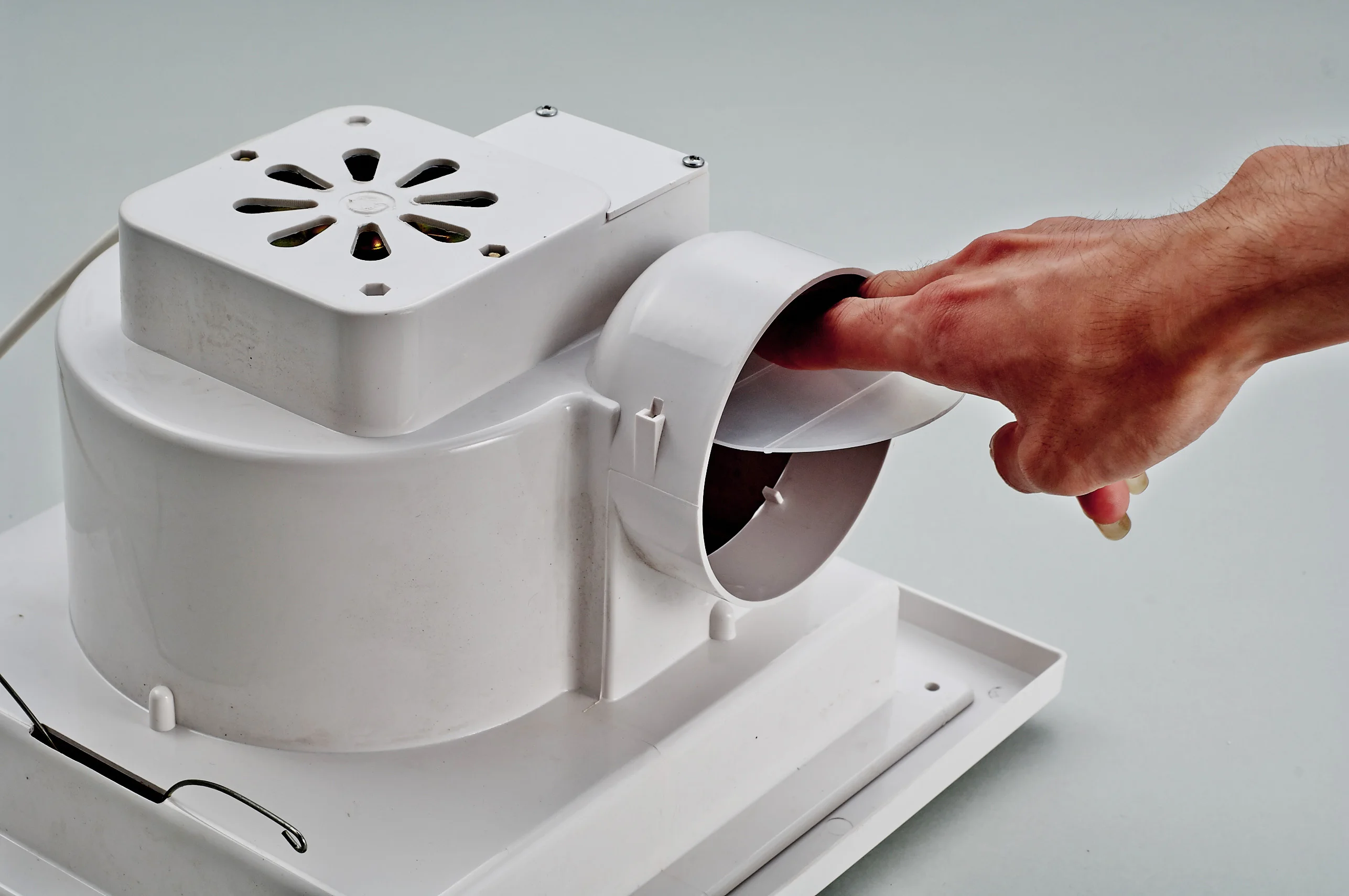 All-plastic ceiling Duct exhaust fan Bathroom ventilation fan Fashion design white AC motor wall fan