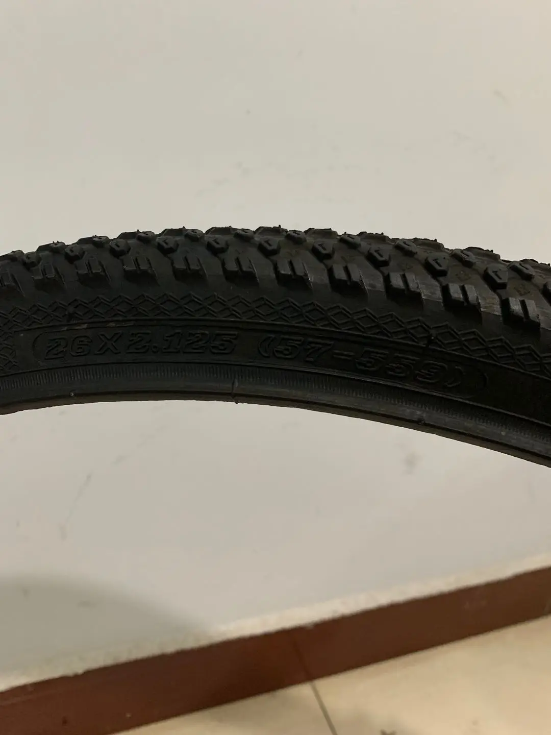 Low price sales MTB bike Tire 18/20/22/24/26 inch wear resistant 26 * 2.125 Mountain Bicycle tyre