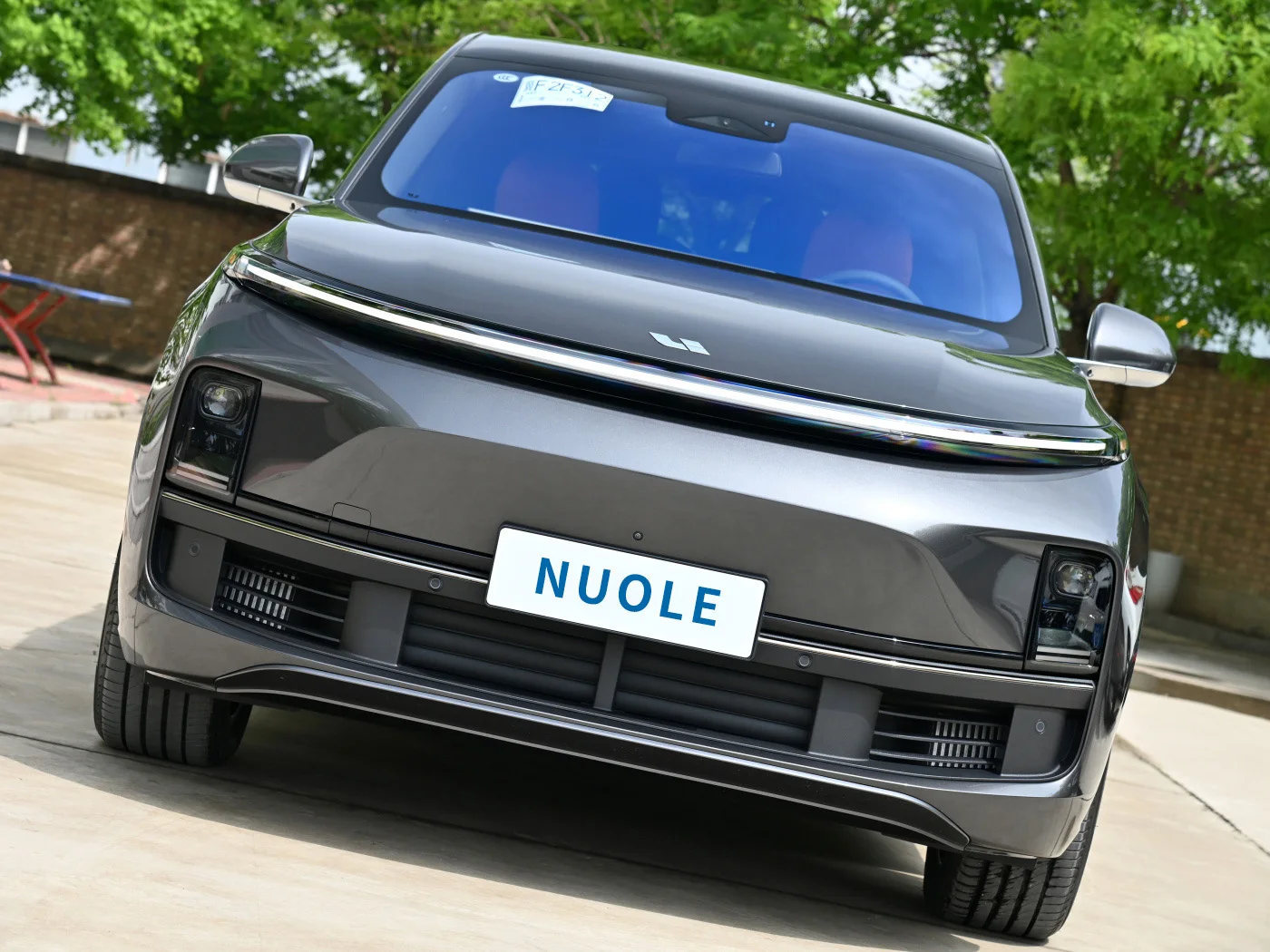 LI XINAG L8 High Speed Large Space Hybrid SUV Cars Luxury Intelligent New energy Electric Li Auto