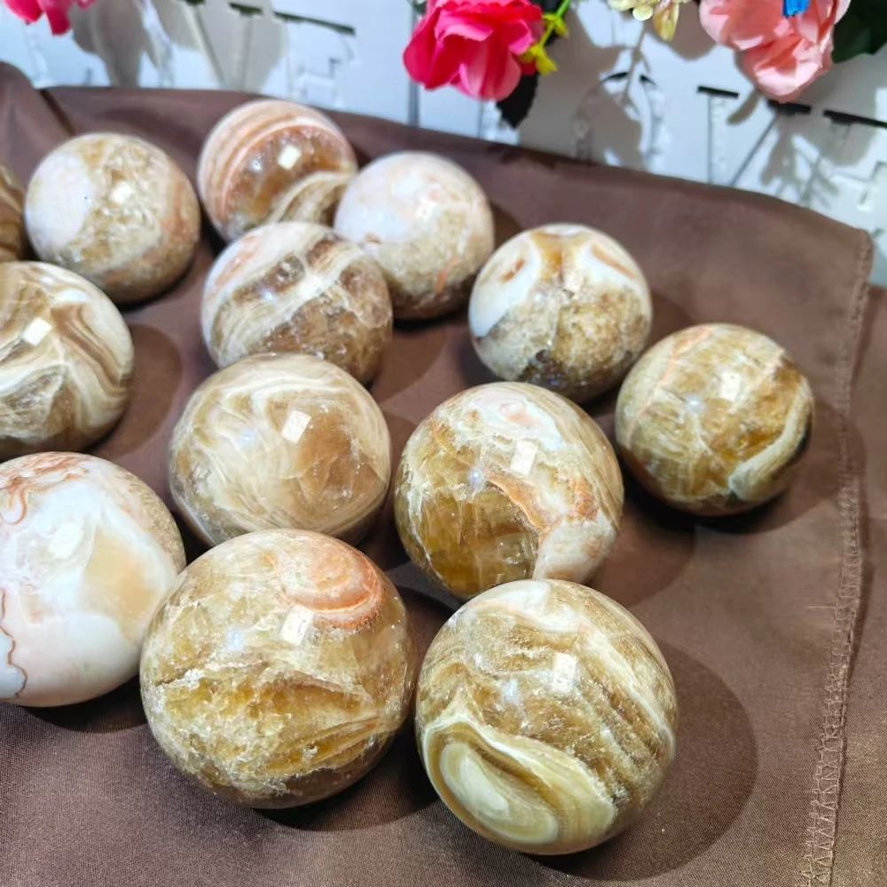 Оптовая продажа шарик из кристаллов лечебный натуральный камень янтарный кальцит сфера для домашнего декора