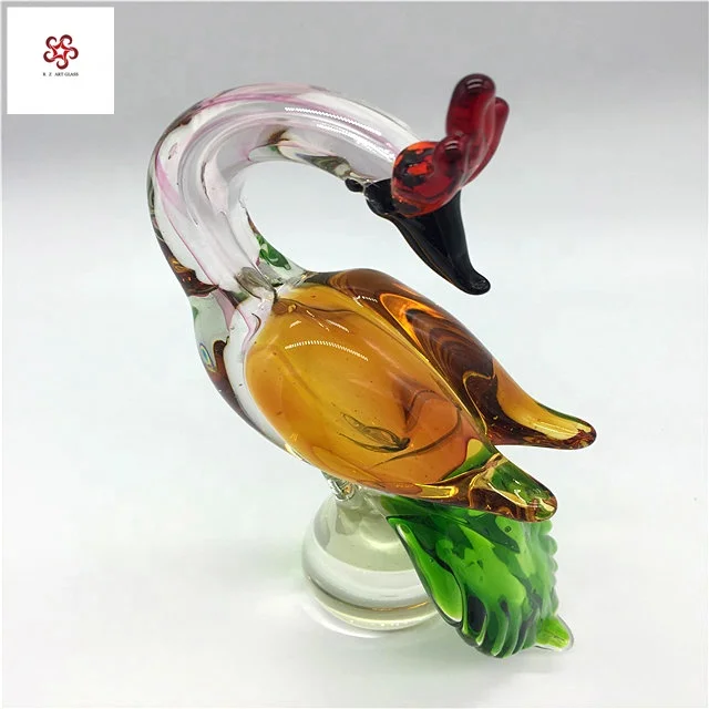 Chinese Traditional Folk Art Style Handmade Glass Crafts