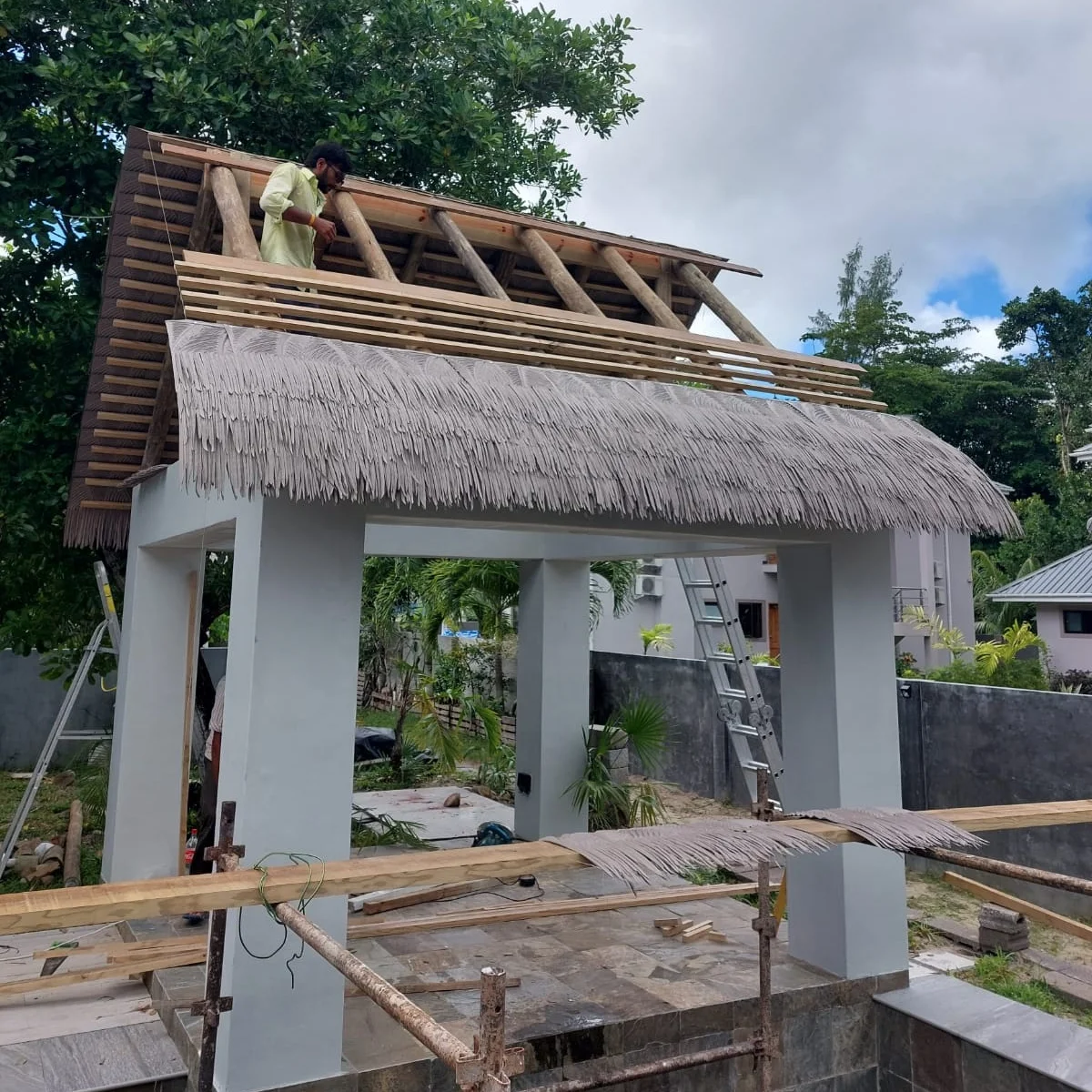 roofing construction material artificial thatch roof artificial palm thatch roof