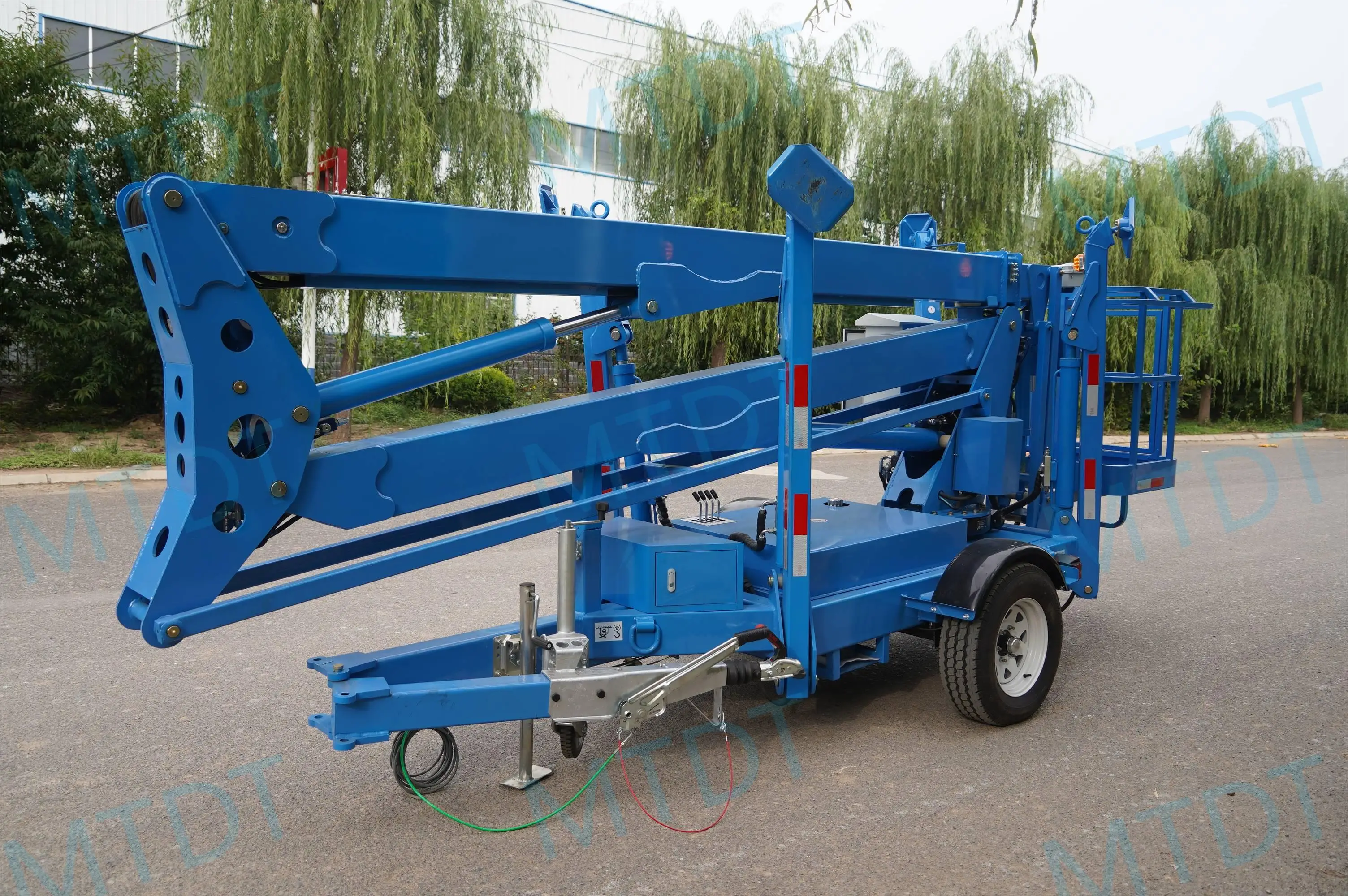 hydraulic towable telescopic boom lift tables self-propelled articulated boom lift for building construction trailer boom lift