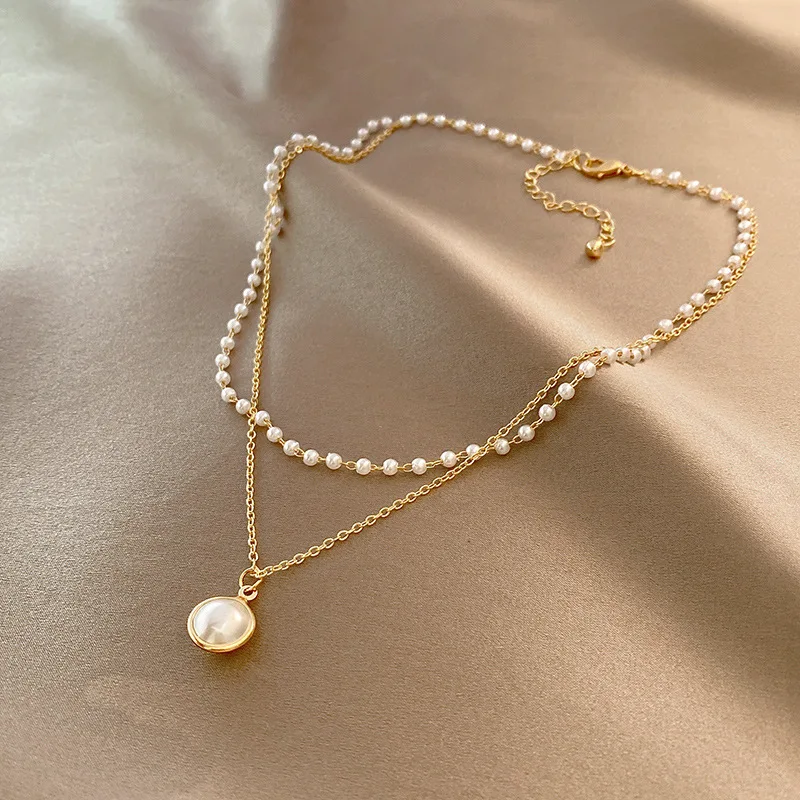 2023 Trendy Pearl Necklace Wholesale Retro Elegant Chain Double Layer Necklace Fashion Women Jewelry Round Pendant Necklace