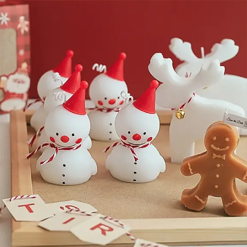 New Design Tree Snowman Deer Shape Candles Vintage Fire Christmas Soy Wax Candles in Gift Box Candle Christmas Home Decor