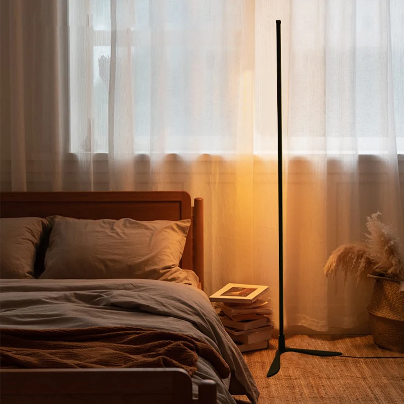 Amazon Hot Selling Nordic Minimalist Sanding Floor Lamps  Modern Luxury Led RGBW Corner Triangle Floor Lamp