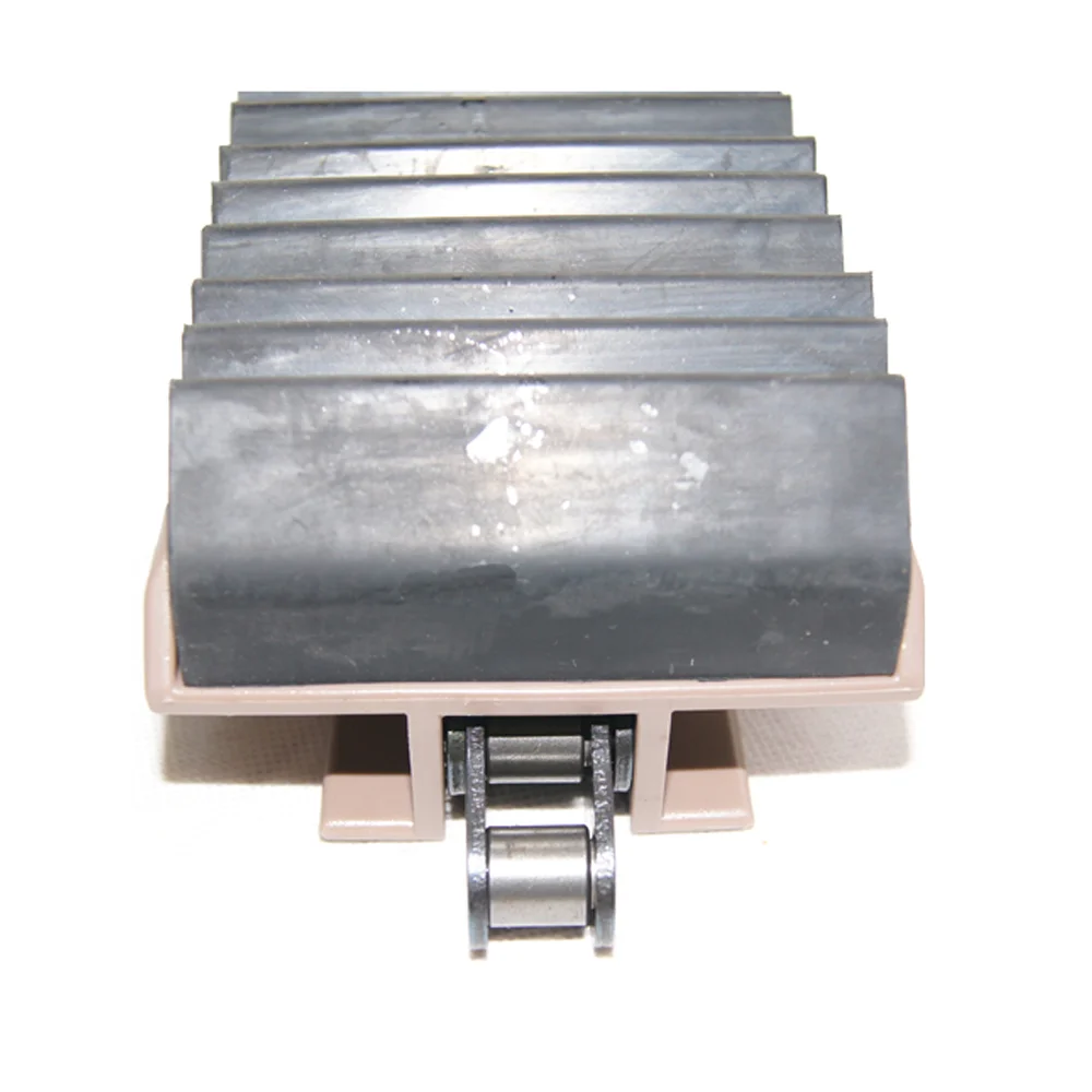 Snap-On 3-Finger Gripper  Plastic Tab Chain