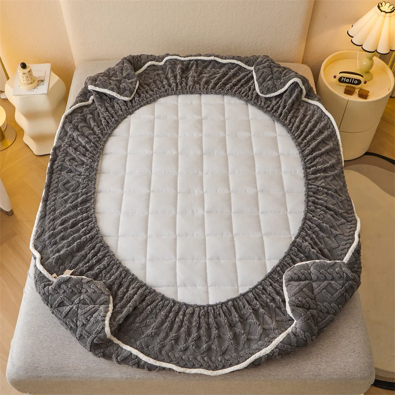 Thickened Winter Milk Velvet Quilted Mattress Cover Single Piece with Extra Plush Tafleece and Coral Fleece Protector