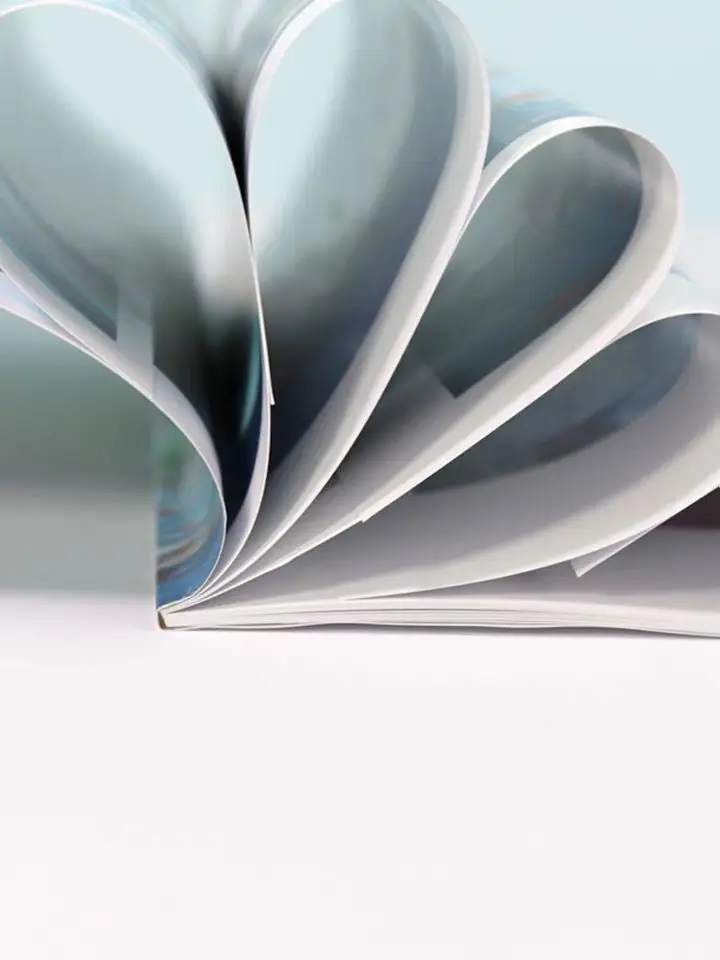 Custom high quality fashion brochure ,magazines, corporate brochures