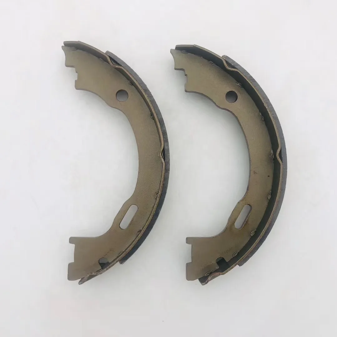 955.352.925.00 No noise Manufacture original quality spare parts brake shoe for S870