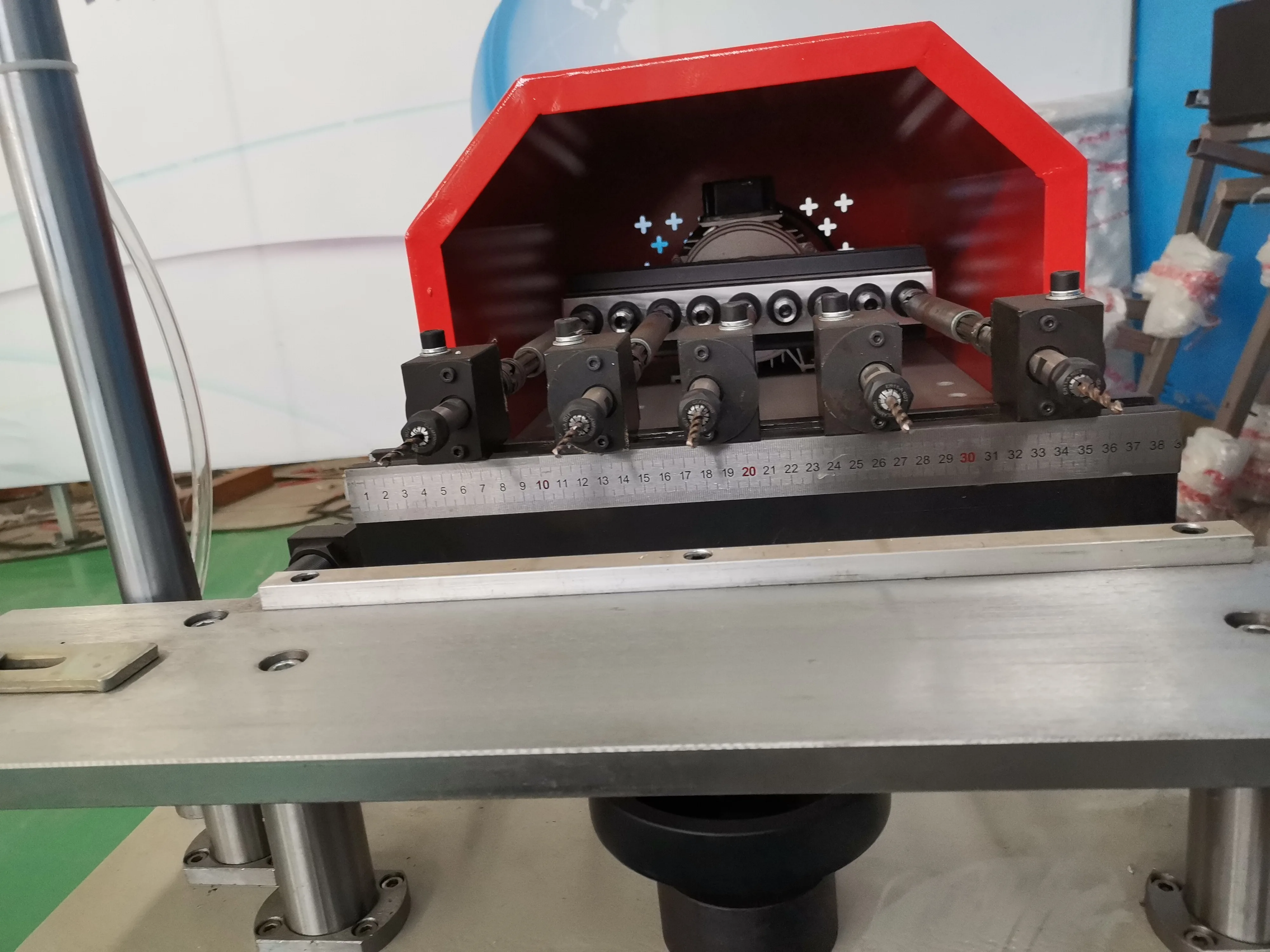 Aluminum Window and  Door Hinge Drilling Machine