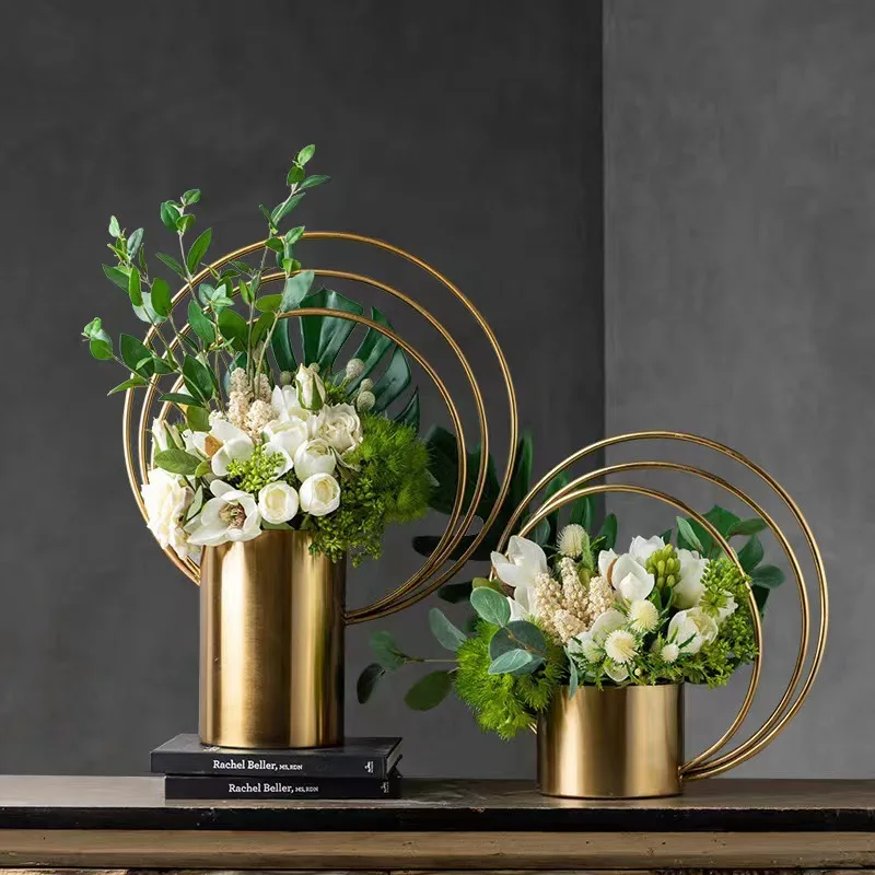 Iron circular flower arrangement electroplated vases decor living room cabinet desktop creative light luxury hotel wedding decor