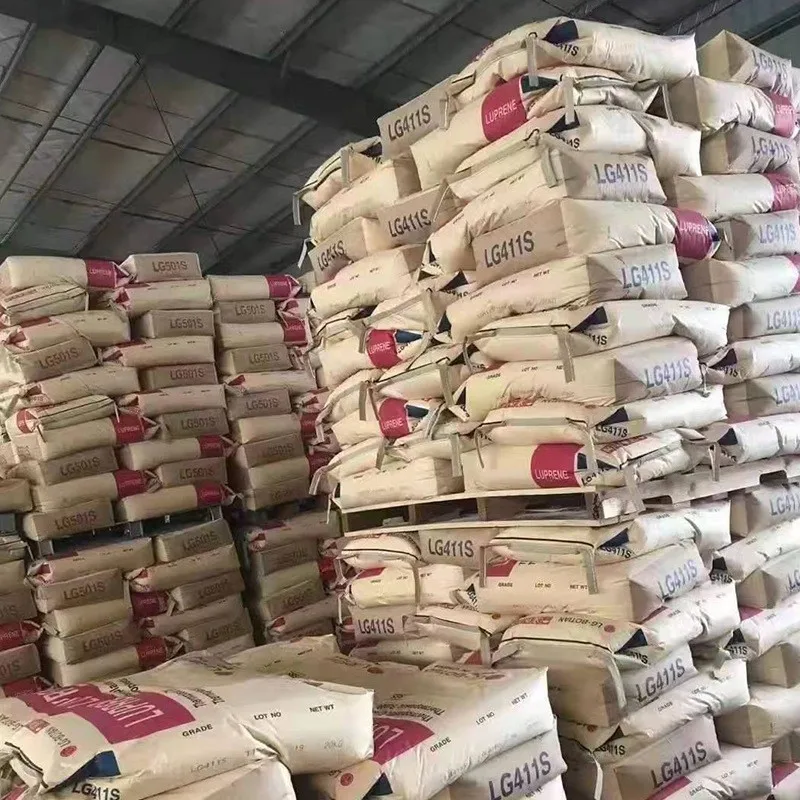 Прямые продажи промышленного класса термопластичный стирол-бутадиен-стирол LG411 для асфальтового модифицированного водонепроницаемого рулона подошвы LG Chem
