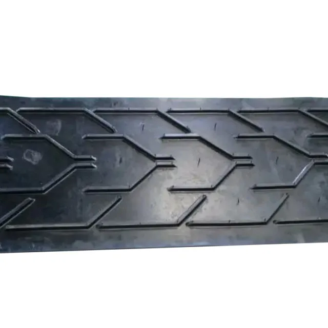 Customized Ep 500 4 Patterned Rubber Chevron Conveyor Belting For Coal Mine