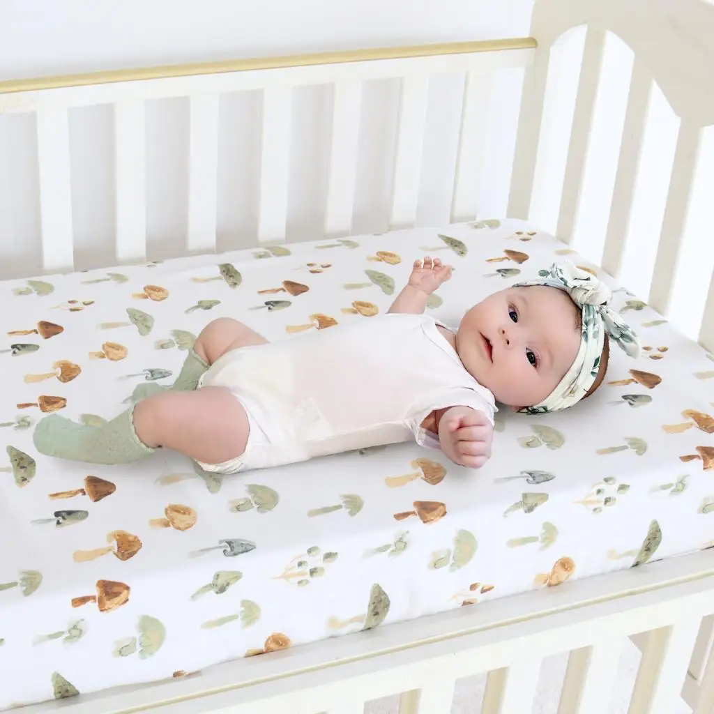 Customized  Organic 70% bamboo 30%cotton muslin Crib Sheet Checkerboard  Baby Fitted Cot Bassinet Sheets with drawstring bag