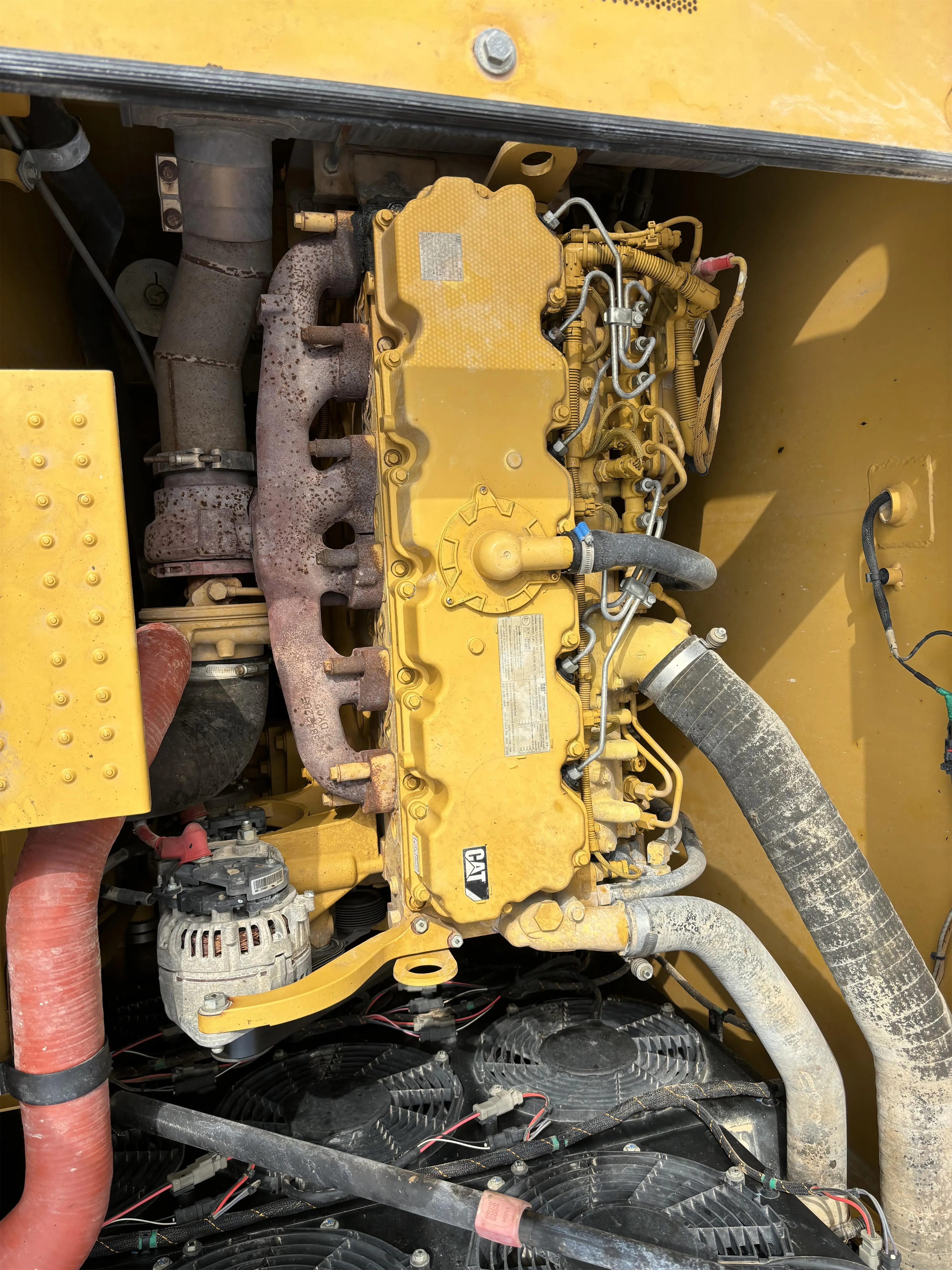 2019 cat 330gc excavator original condition 330 gc 6 cylinders 30 ton construction machinery in China shanghai caterpillar sale