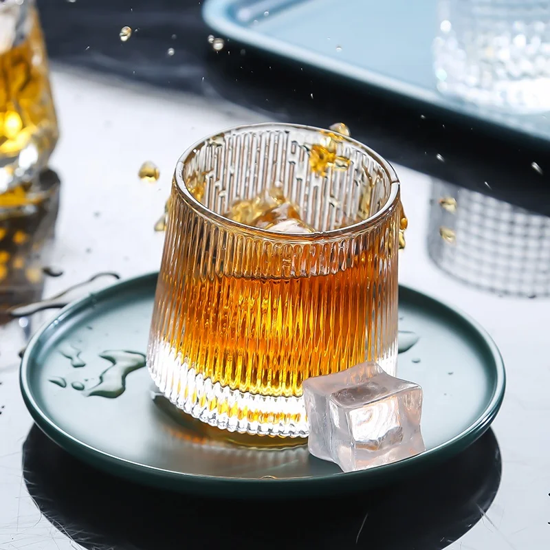 Creative Drinking Glasses Smooth Brim Delicate Transparent Shaker Tumbler Beer Glass Mug Bar Rotating Whisky Wine Glass