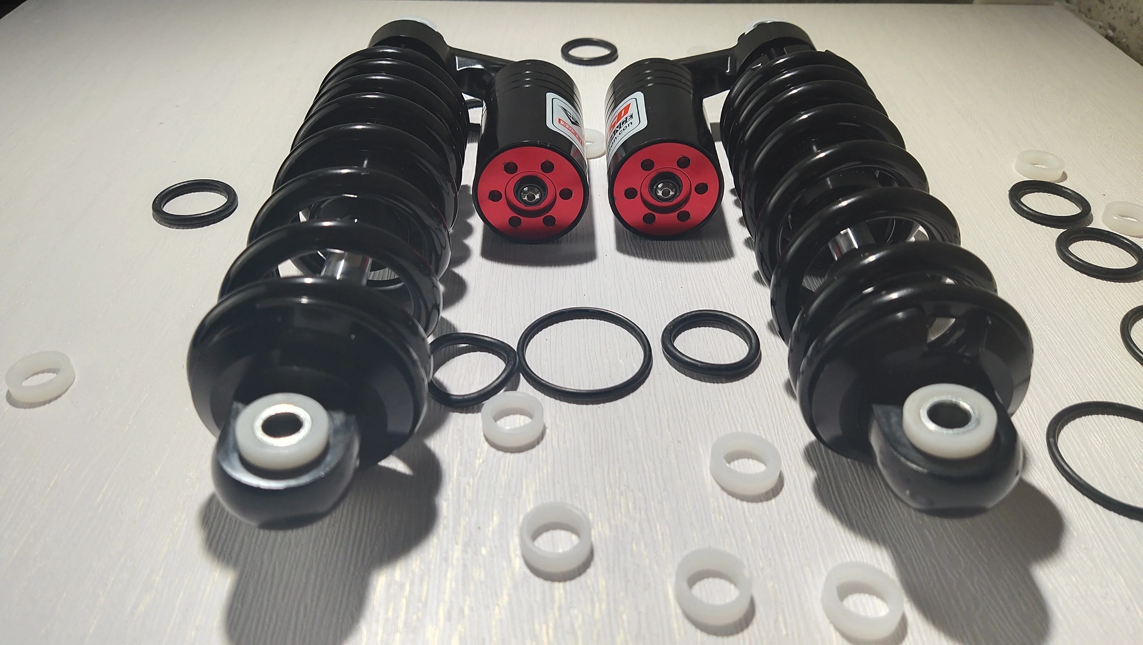 escooter rear shock absorber with airbag spring preload suitable for mountain bike